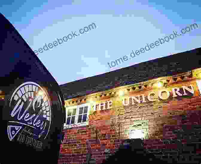 The Golden Unicorn, A Charming And Historic Pub In Thunder Heights The Phyllis A Whitney Collection Volume Three: Window On The Square Thunder Heights And The Golden Unicorn